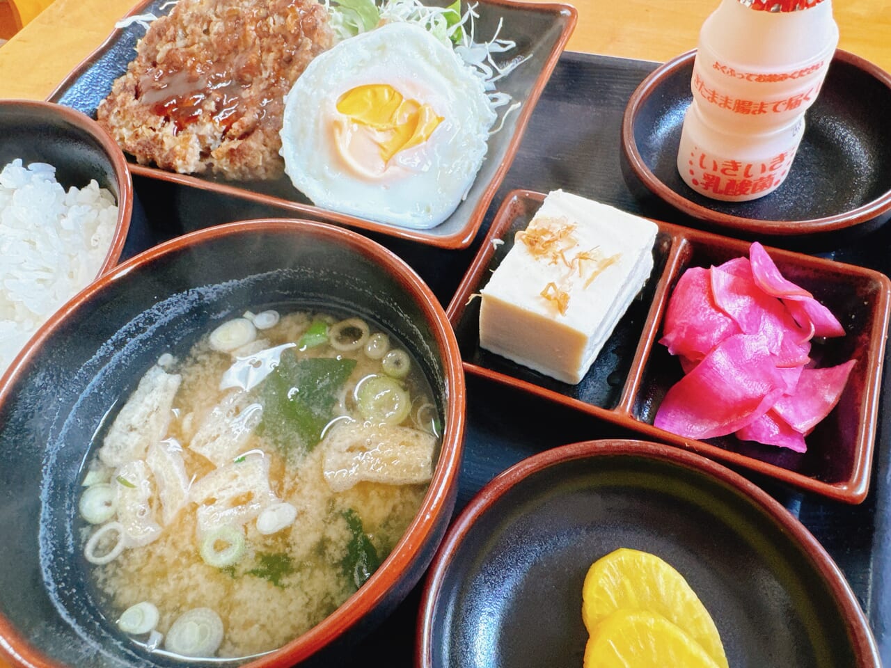 東野　輝味